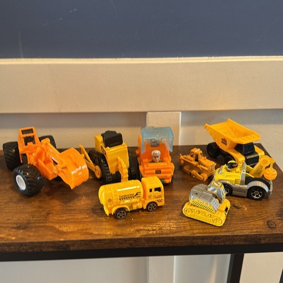 Lot of toy construction toys set of 8 - Picture 3 of 11